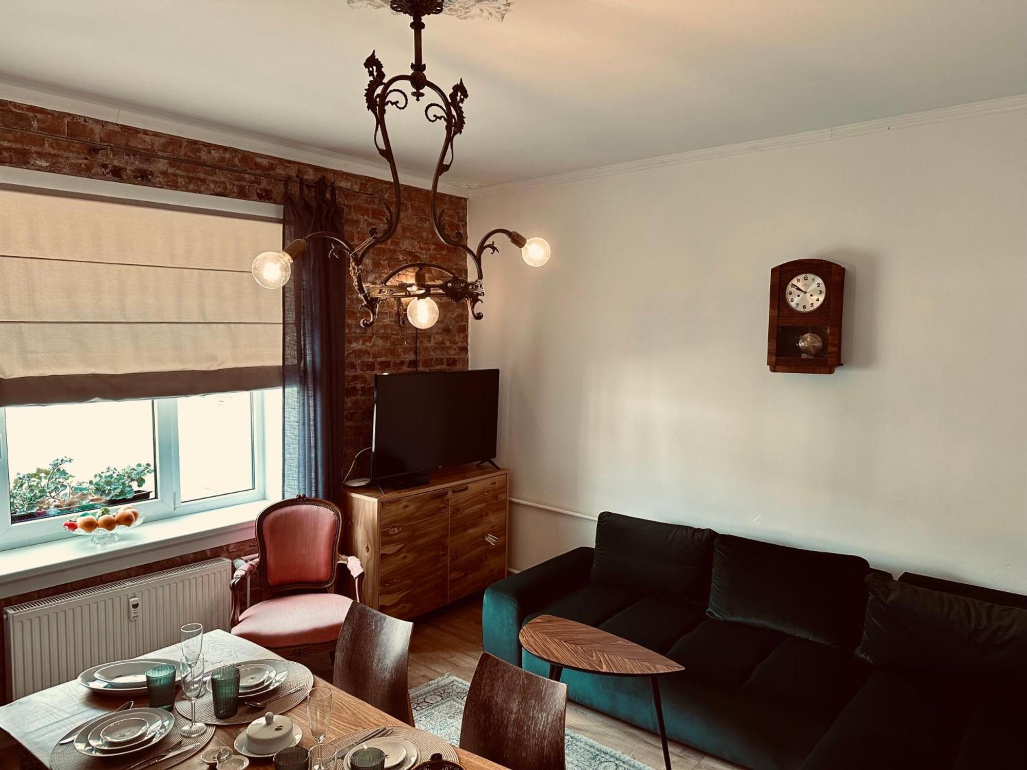 Appartamento Sophisticated Art Deco Near Sea, Centre And Parks Ventspils Esterno foto